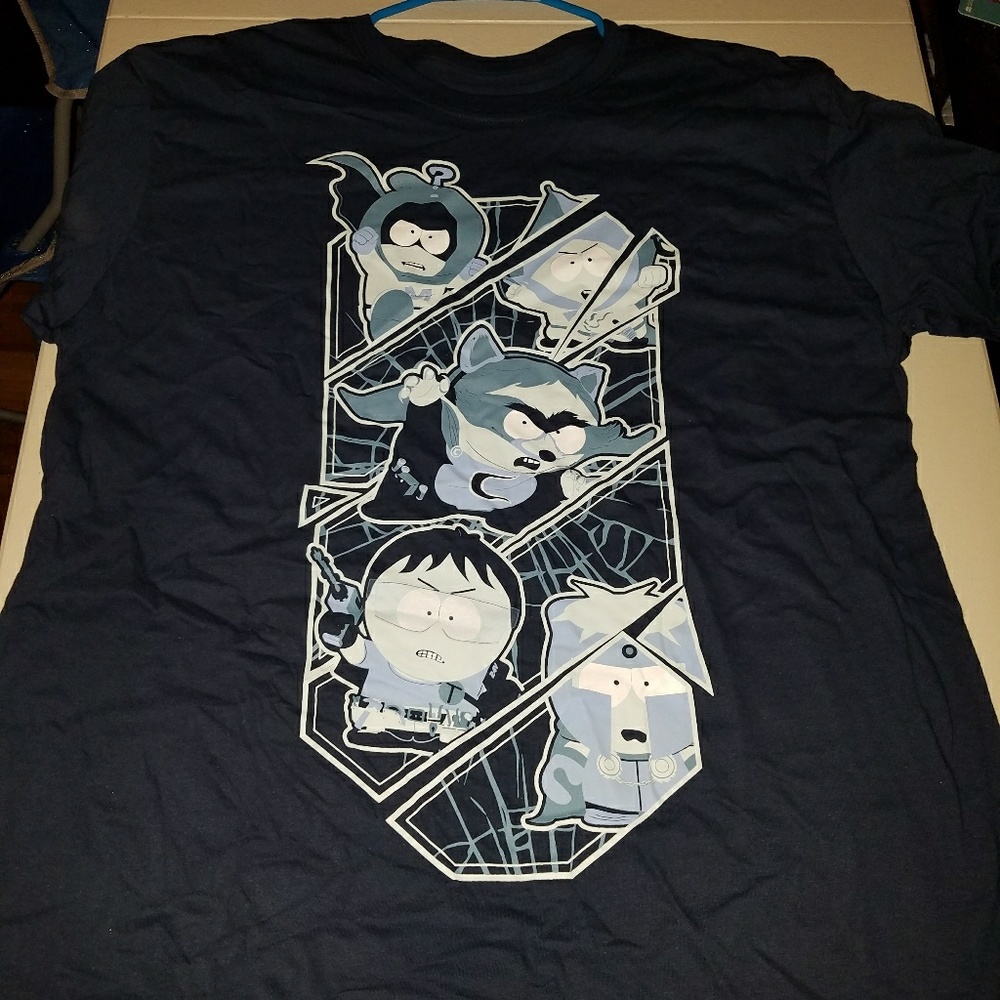 South Park Fractured but Whole Mens XL shirt